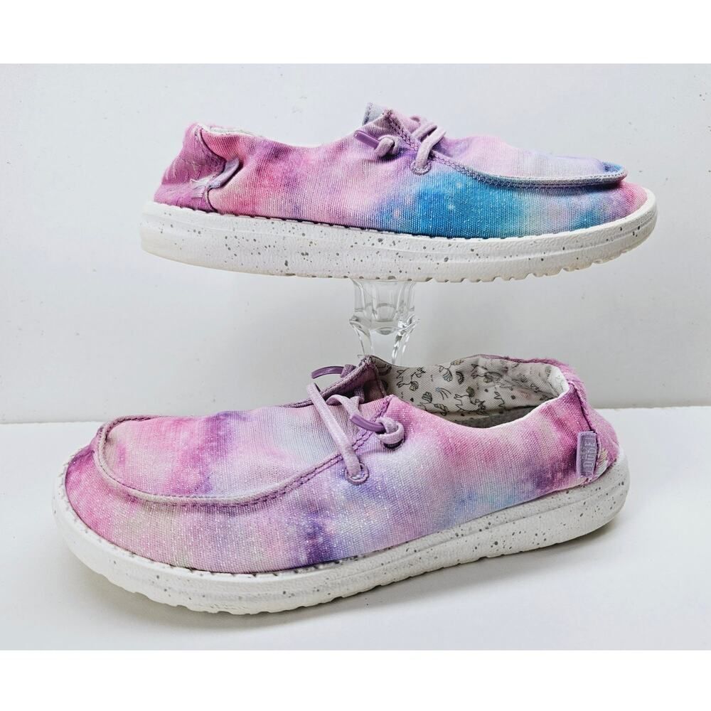 Heydude Women 5 Comfy footwear